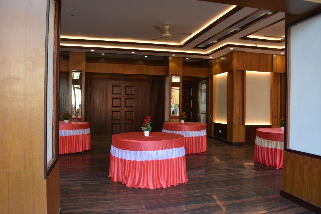 Jjk Rukmini Vilas Hotel & Banquet Muzaffarpur Buitenkant foto