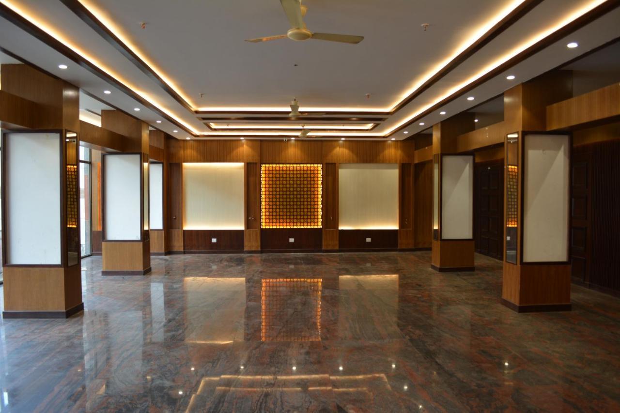 Jjk Rukmini Vilas Hotel & Banquet Muzaffarpur Buitenkant foto