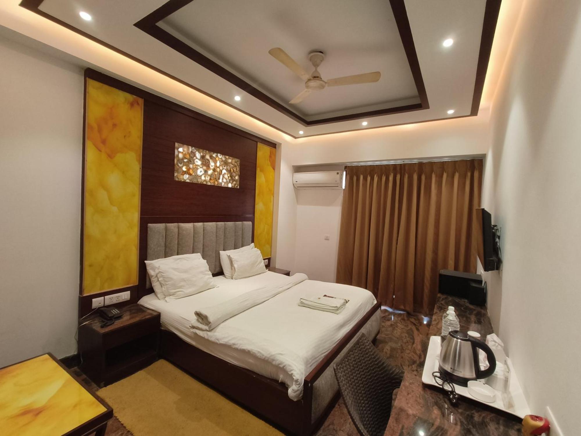 Jjk Rukmini Vilas Hotel & Banquet Muzaffarpur Buitenkant foto