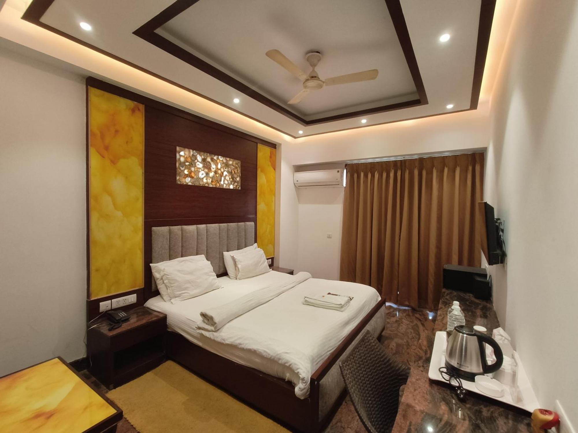 Jjk Rukmini Vilas Hotel & Banquet Muzaffarpur Buitenkant foto
