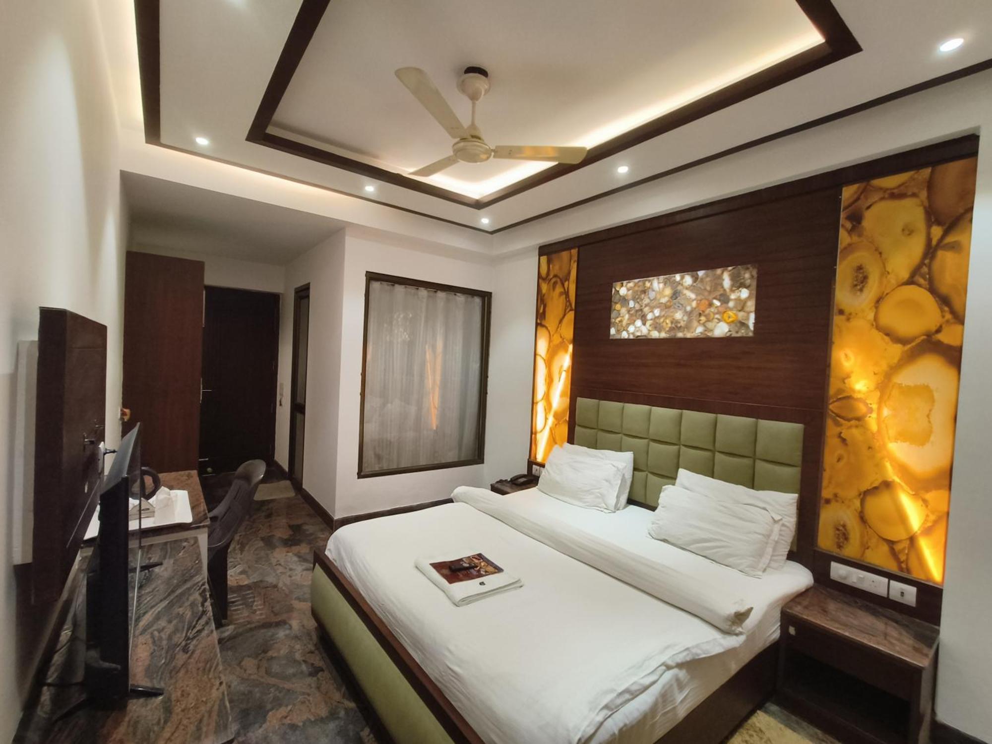 Jjk Rukmini Vilas Hotel & Banquet Muzaffarpur Buitenkant foto